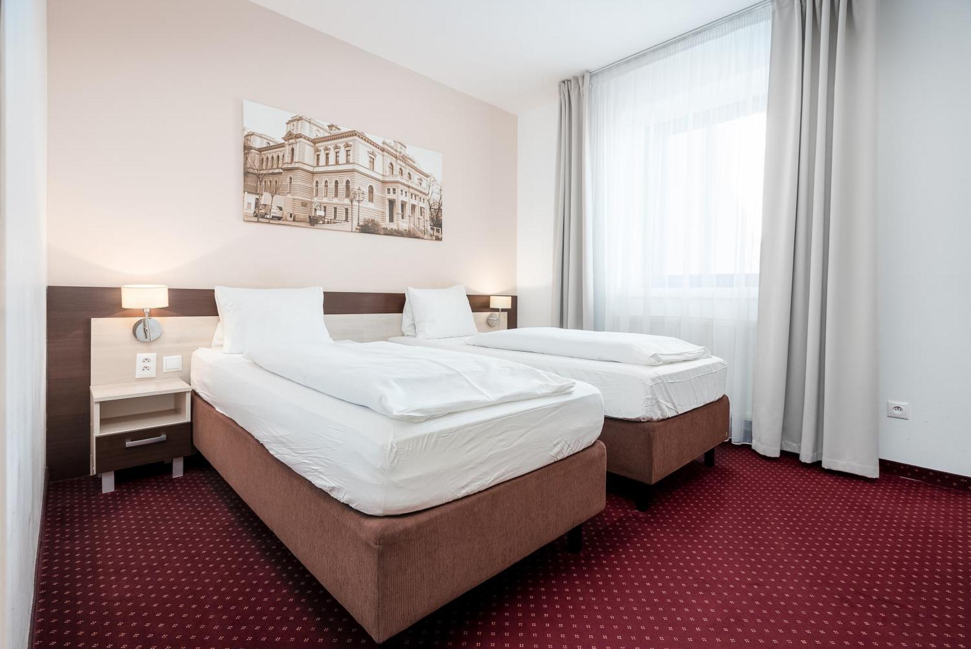Wellness Penzion U Gigantu Plzen Bagian luar foto